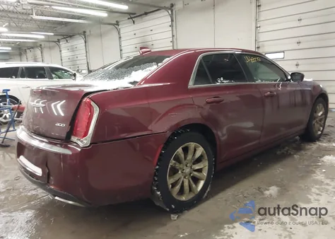 2017 Chrysler 300 Limited Awd from USA, damaged, VIN 2C3CCARG7HH610287